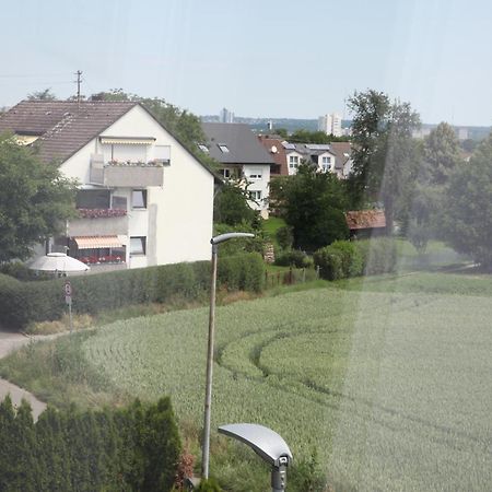 Moderne 2 Zimmer Wohnung In Leinfelden In Hervorragender Lage Und Infrastruktur Exterior foto