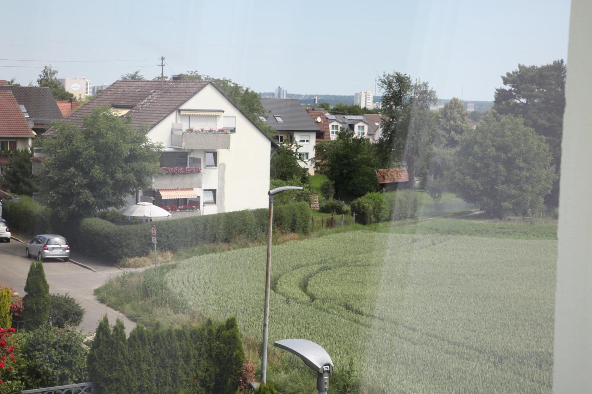 Moderne 2 Zimmer Wohnung In Leinfelden In Hervorragender Lage Und Infrastruktur Exterior foto